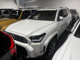 Toyota 4Runner Limited — unit 2