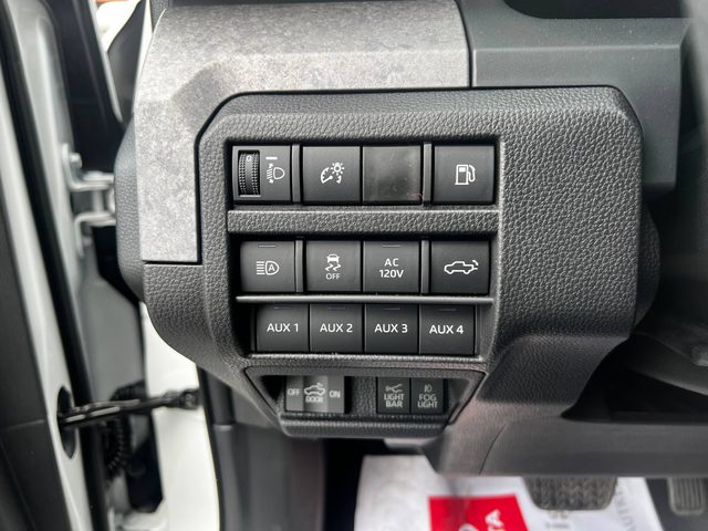 Toyota Tacoma HV Double Cab — фото 18 из 33