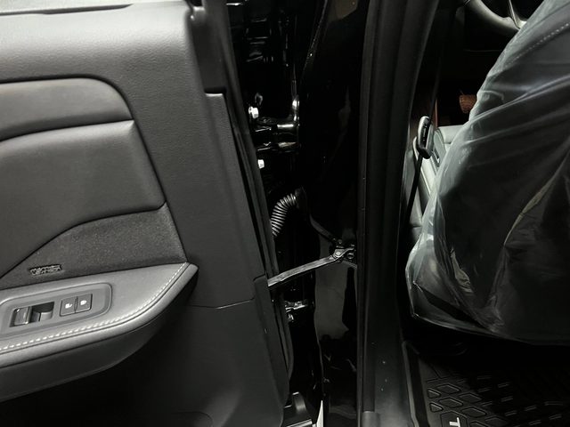 Lexus TX 350 — фото 34 из 48