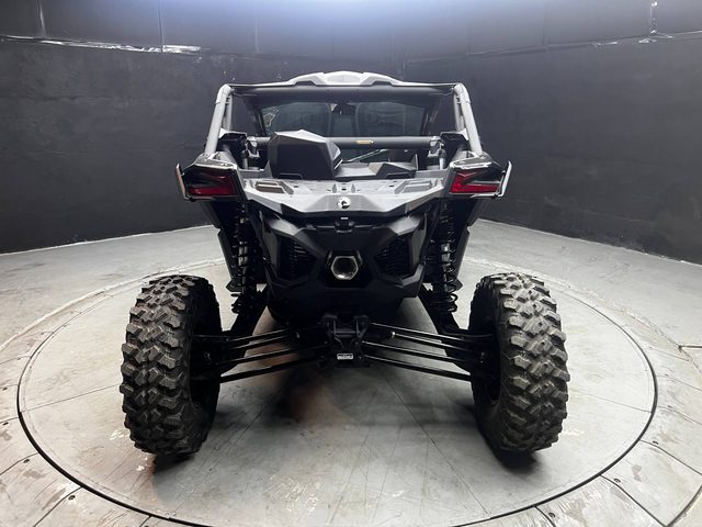 Can-Am Maverick X3 X rs TURBO RR — фото 5 из 22