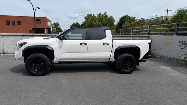 Toyota Tacoma TRD Pro — фото 3 из 23