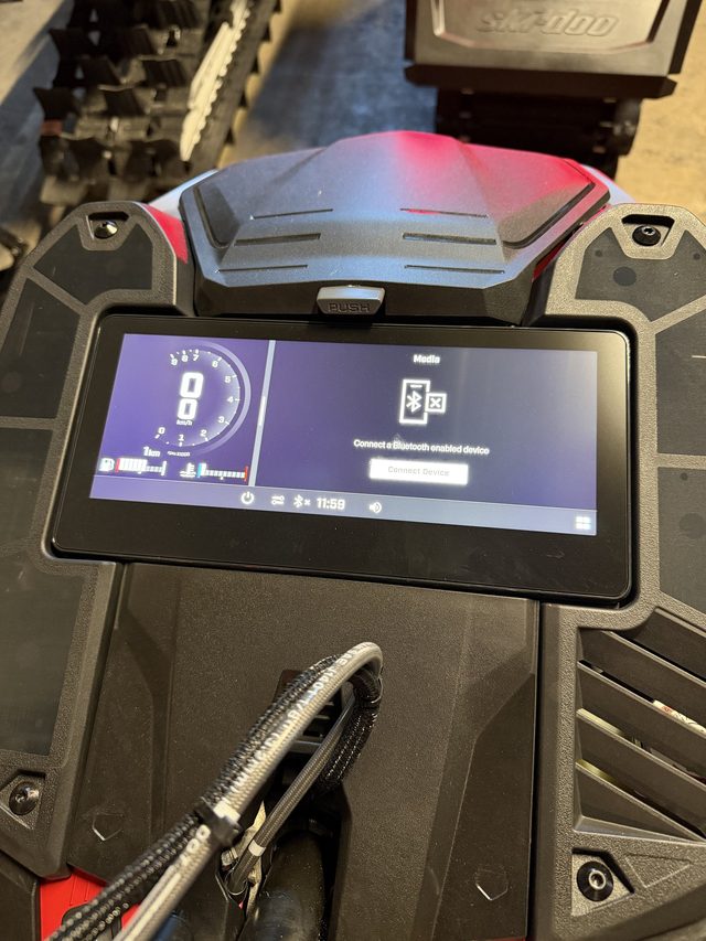 LYNX SHREDDER RE 3900 850 E-TEC Turbo R PowderMax X-Light 3.0 — фото 2 из 16