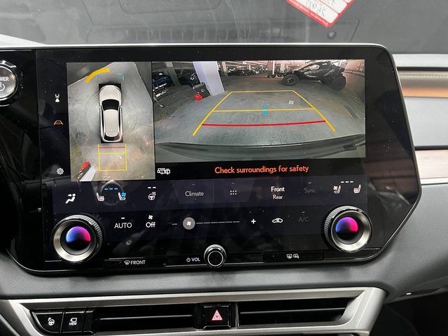 Lexus RX 350h — фото 25 из 42