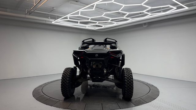 Can-Am Maverick R X rc with Smart-Shox 999T DCT — фото 5 из 14