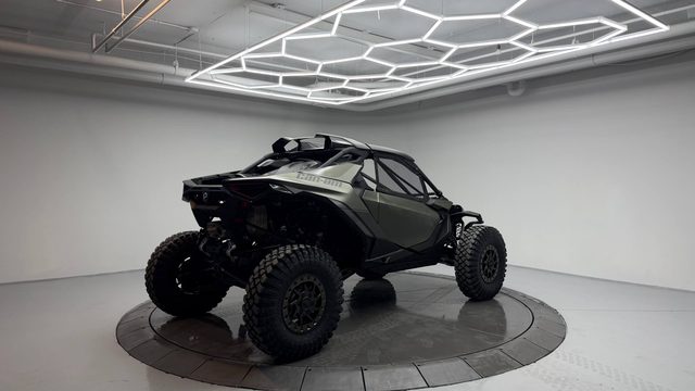 Can-Am Maverick R X rc with Smart-Shox 999T DCT — фото 8 из 14
