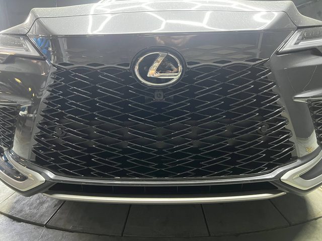 Lexus RX 350 — photo 10 of 46