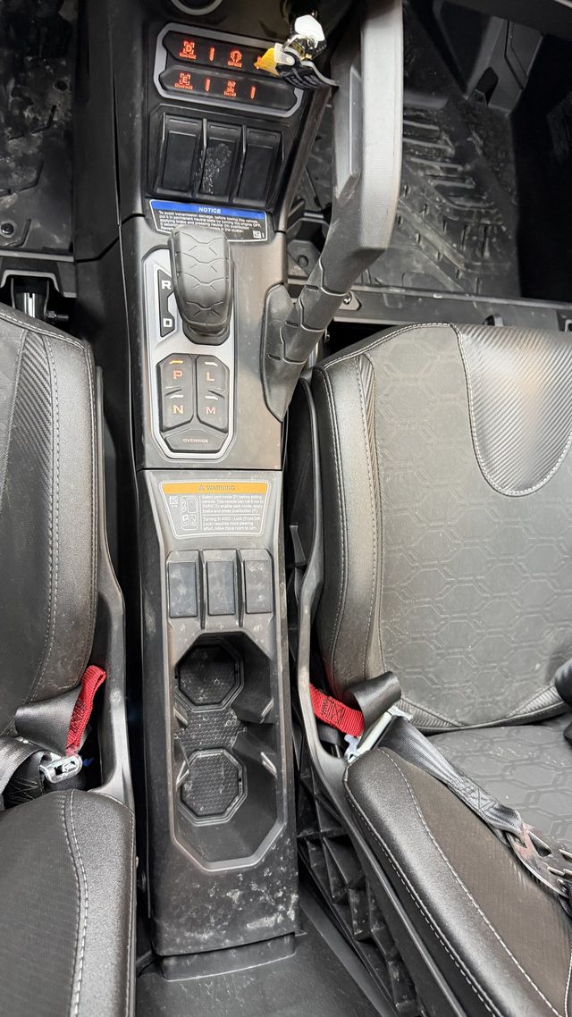 Can-Am Maverick R X 999T DCT — photo 18 sur 23, VIN …000074