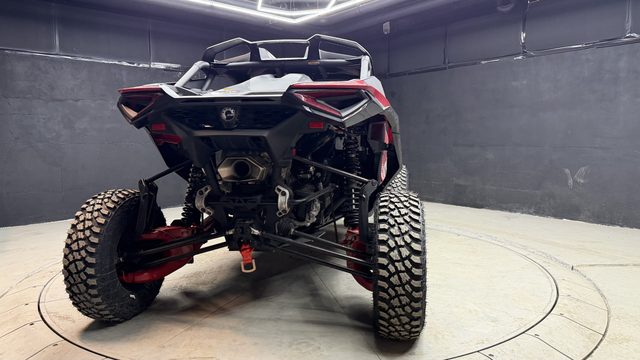 Can-Am Maverick R X 999T DCT — photo 9 sur 23, VIN …000074