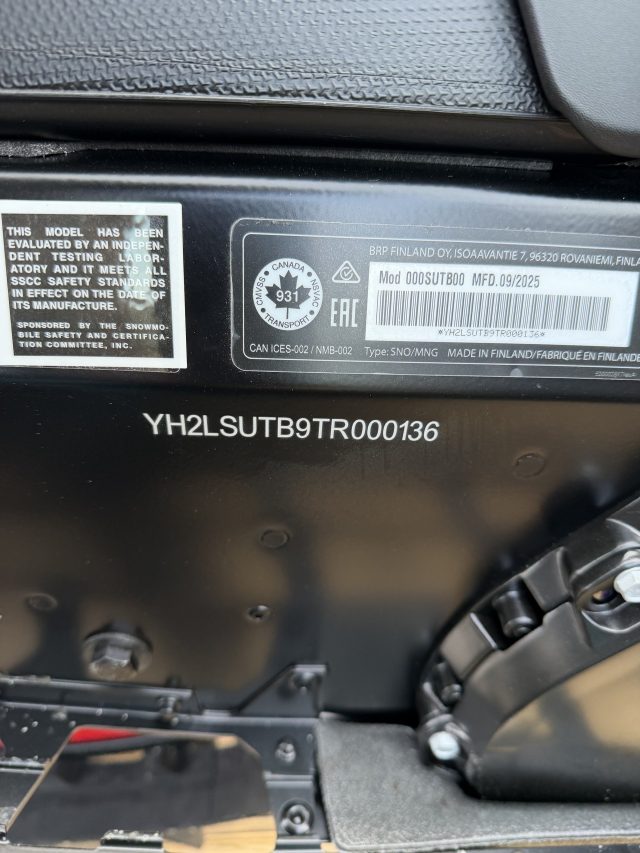 2026 LYNX SHREDDER RE 3900 850 E-TEC TURBO R POWDERMAX X-LIGHT 3.0 — фото 2