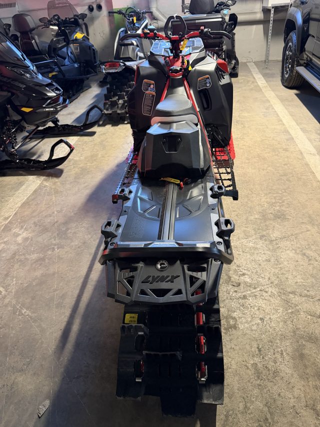2026 LYNX SHREDDER RE 3900 850 E-TEC TURBO R POWDERMAX X-LIGHT 3.0 — фото 16