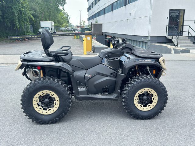 2026 CAN-AM OUTLANDER MAX BACKCOUNTRY 1000R — фото 13