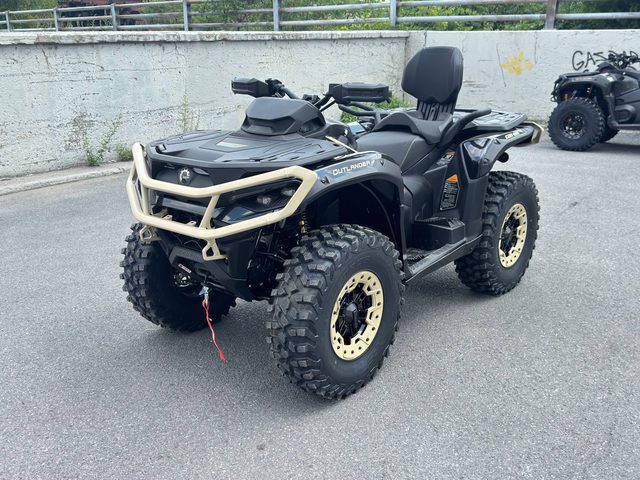 2026 CAN-AM OUTLANDER MAX BACKCOUNTRY 1000R — фото 1
