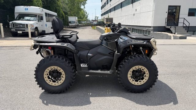 2026 CAN-AM OUTLANDER MAX BACKCOUNTRY 1000R — фото 4