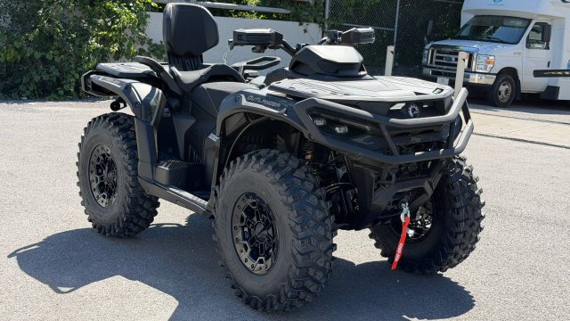 2026 CAN-AM OUTLANDER MAX BACKCOUNTRY 1000R — фото 9