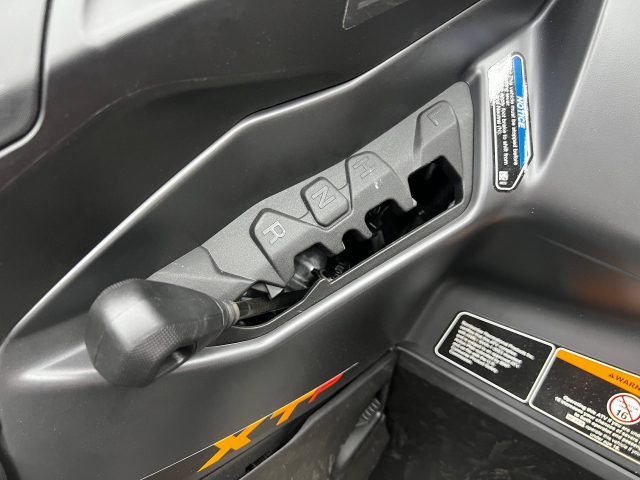 2026 CAN-AM OUTLANDER MAX XT-P 1000R SMART-SHOX — фото 18