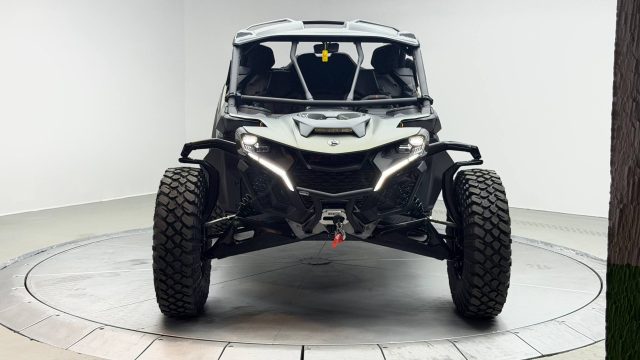 2026 CAN-AM MAVERICK R X RC WITH SMART-SHOX 999T DCT — фото 1