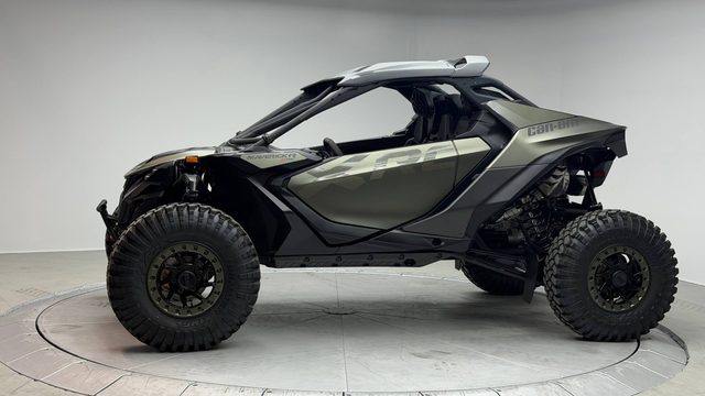 2026 CAN-AM MAVERICK R X RC WITH SMART-SHOX 999T DCT — фото 3