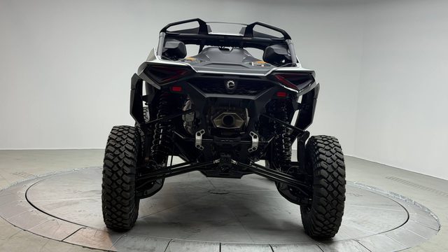 2026 CAN-AM MAVERICK R X RC WITH SMART-SHOX 999T DCT — фото 5