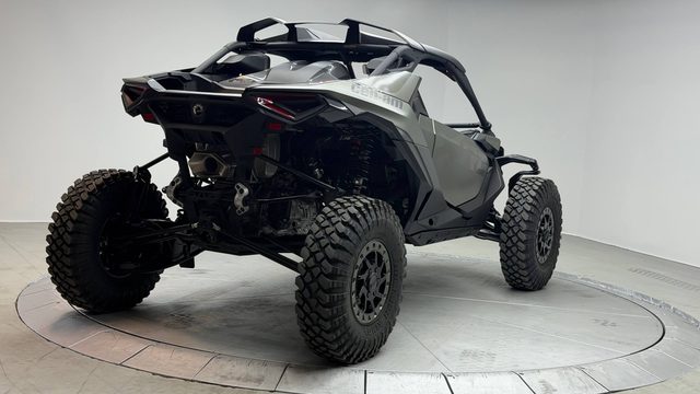 2026 CAN-AM MAVERICK R X RC WITH SMART-SHOX 999T DCT — фото 6