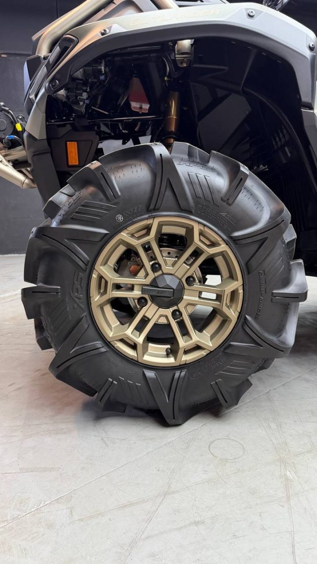 2026 CAN-AM OUTLANDER X MR 1000R — фото 11
