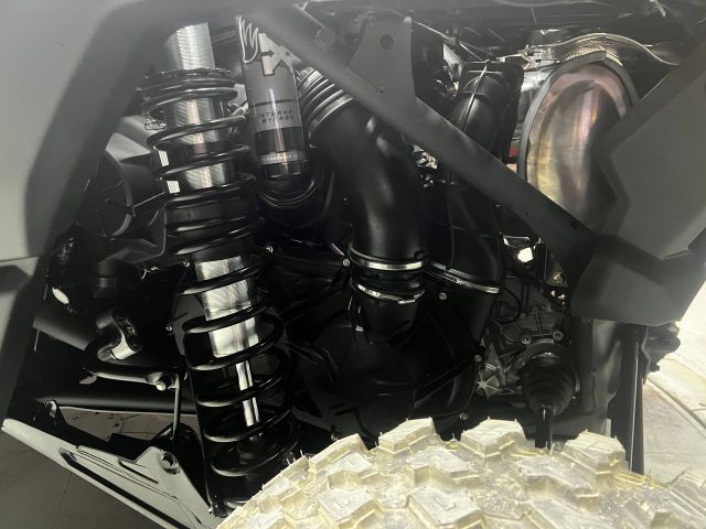 2026 CAN-AM MAVERICK X3 X RS TURBO RR — фото 21