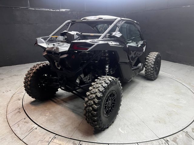 2026 CAN-AM MAVERICK X3 X RS TURBO RR — фото 6