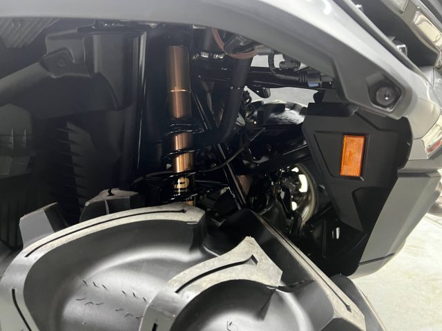 2026 CAN-AM OUTLANDER X MR 1000R — фото 13