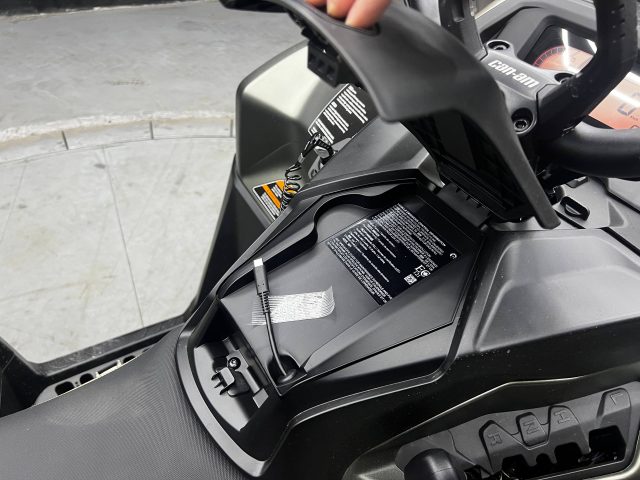 2026 CAN-AM OUTLANDER X MR 1000R — фото 21