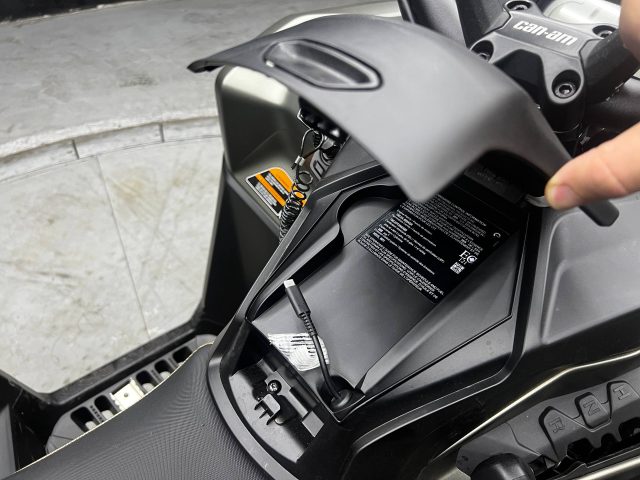 2026 CAN-AM OUTLANDER X MR 1000R — фото 20