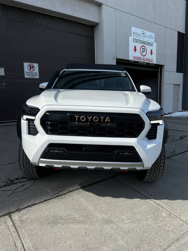 2025 TOYOTA TACOMA TRAILHUNTER DOUBLE CAB — фото 1
