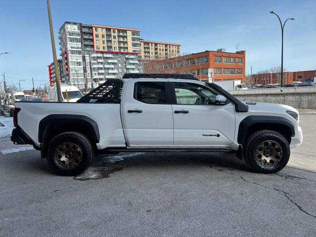 2025 TOYOTA TACOMA TRAILHUNTER DOUBLE CAB — фото 11