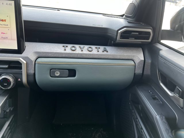 2025 TOYOTA TACOMA TRAILHUNTER DOUBLE CAB — фото 32