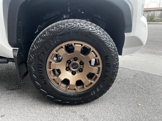 2026 TOYOTA TACOMA HV DOUBLE CAB — фото 10