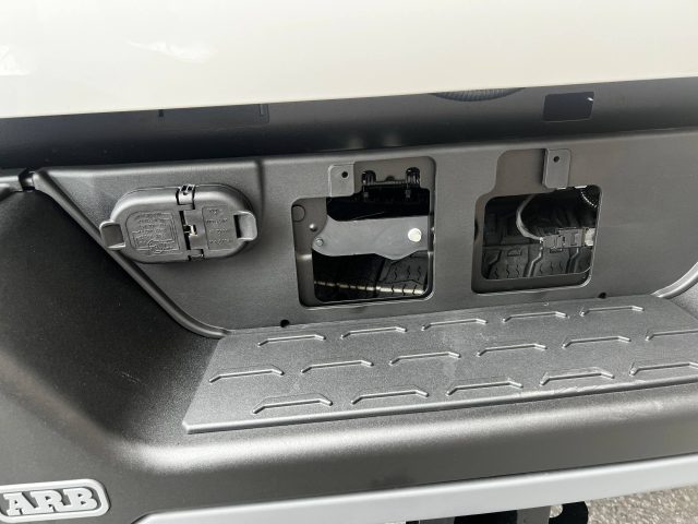 2026 TOYOTA TACOMA HV DOUBLE CAB — фото 32