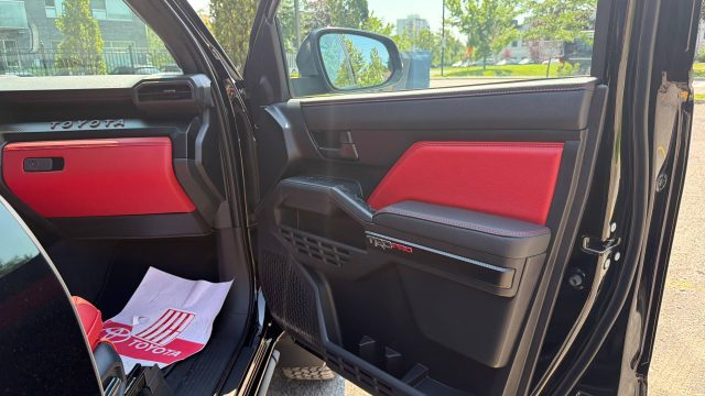 2026 TOYOTA TACOMA TRD PRO — фото 24