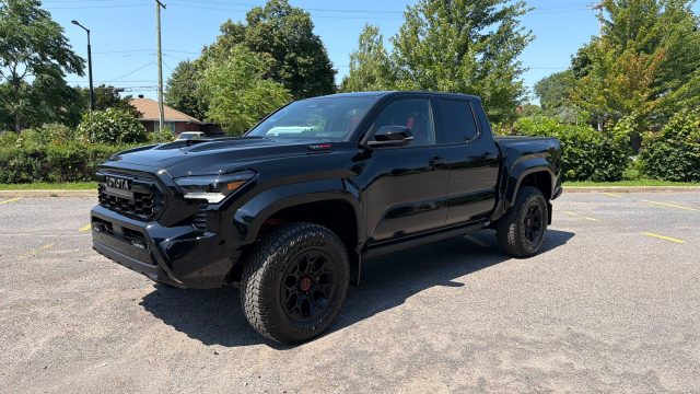 2026 TOYOTA TACOMA TRD PRO — фото 9