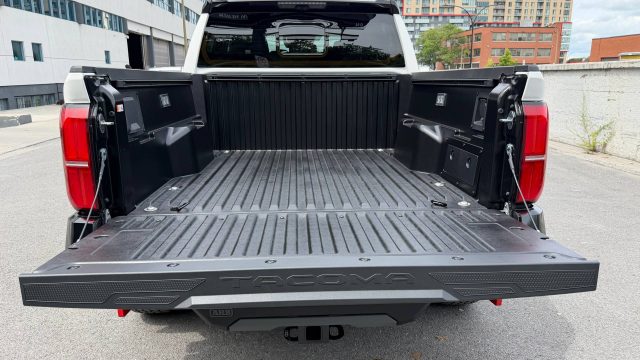 2026 TOYOTA TACOMA TRD PRO — фото 20