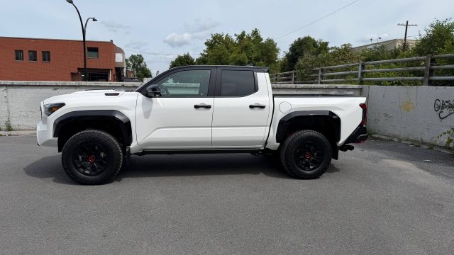 2026 TOYOTA TACOMA TRD PRO — фото 3