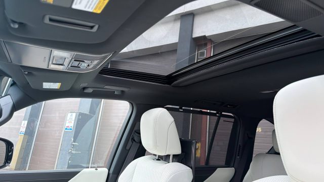 2026 LEXUS LX 600 — фото 14