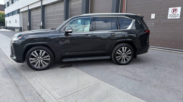 2026 LEXUS LX 600 — фото 8