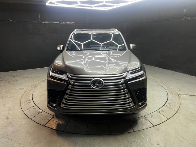 2026 LEXUS LX 600 — фото 1