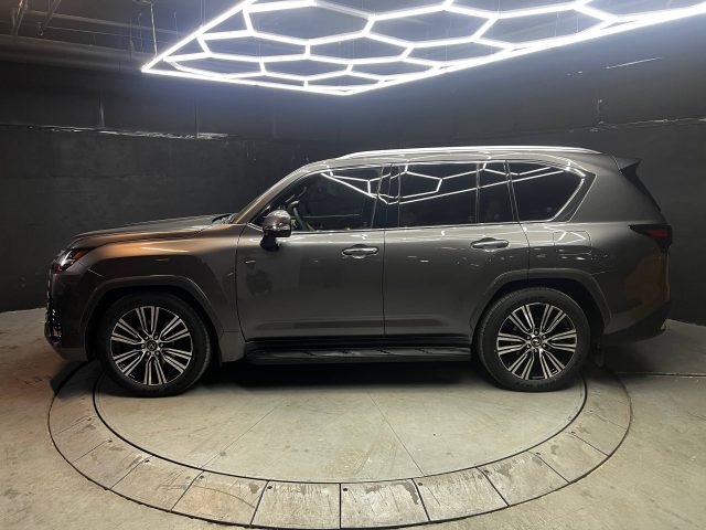 2026 LEXUS LX 600 — фото 3