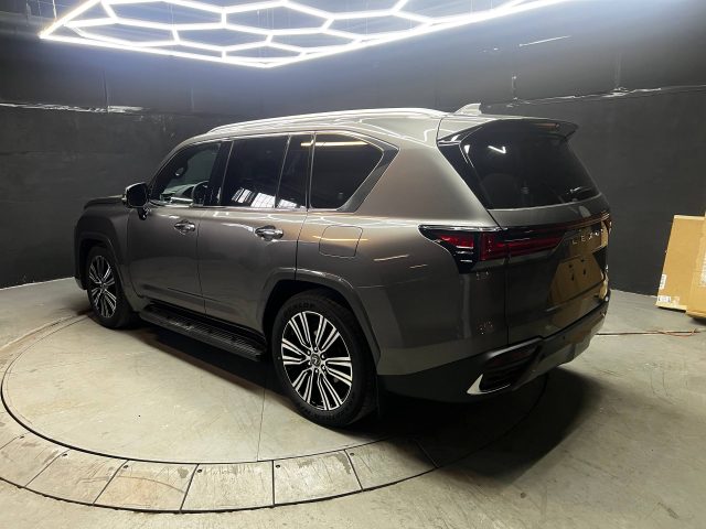2026 LEXUS LX 600 — фото 4
