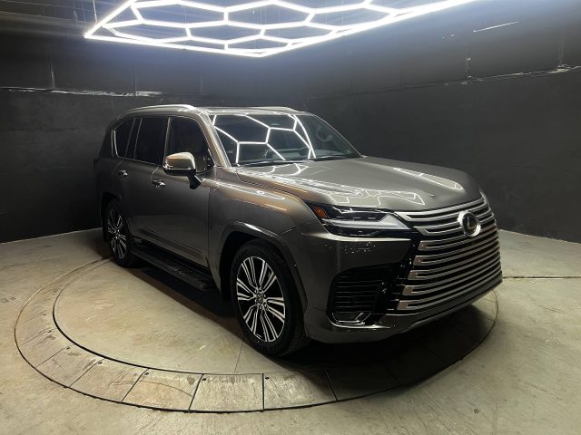 2026 LEXUS LX 600 — фото 8