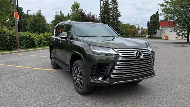 2026 LEXUS LX 600 — фото 1