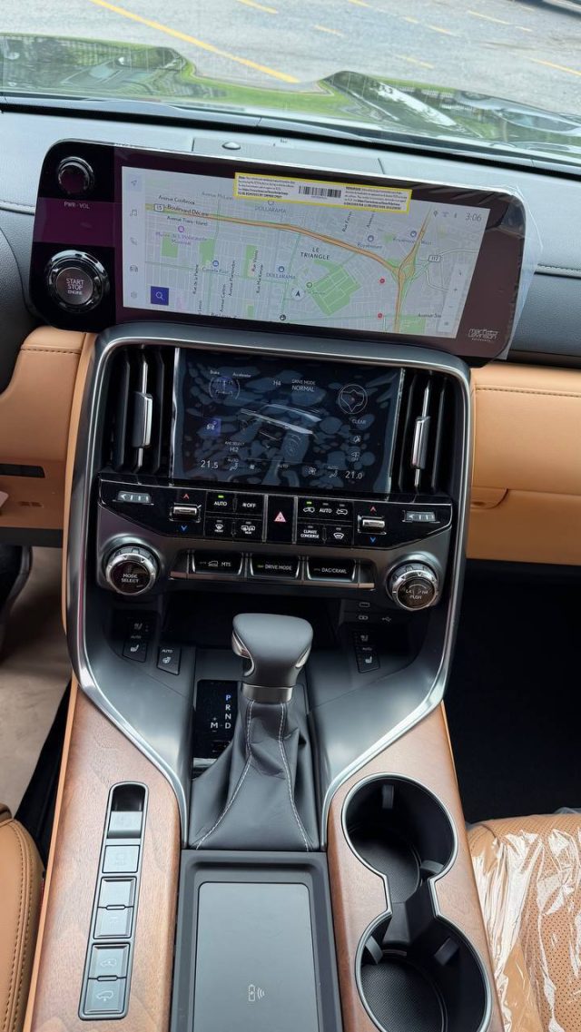 2026 LEXUS LX 600 — фото 19