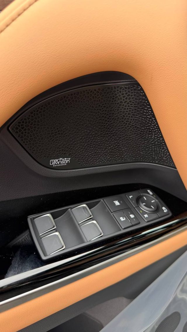 2026 LEXUS LX 600 — фото 21