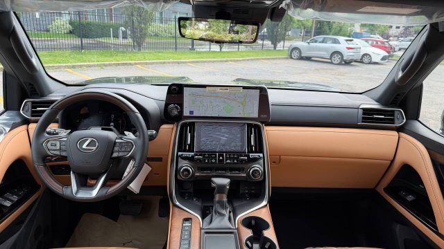 2026 LEXUS LX 600 — фото 25