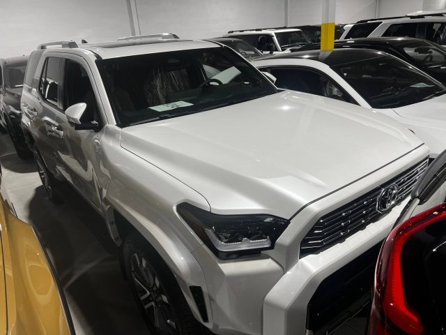 2026 TOYOTA 4RUNNER LIMITED — фото 9