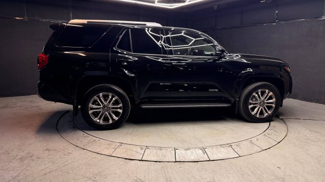 2026 TOYOTA 4RUNNER LIMITED — фото 9